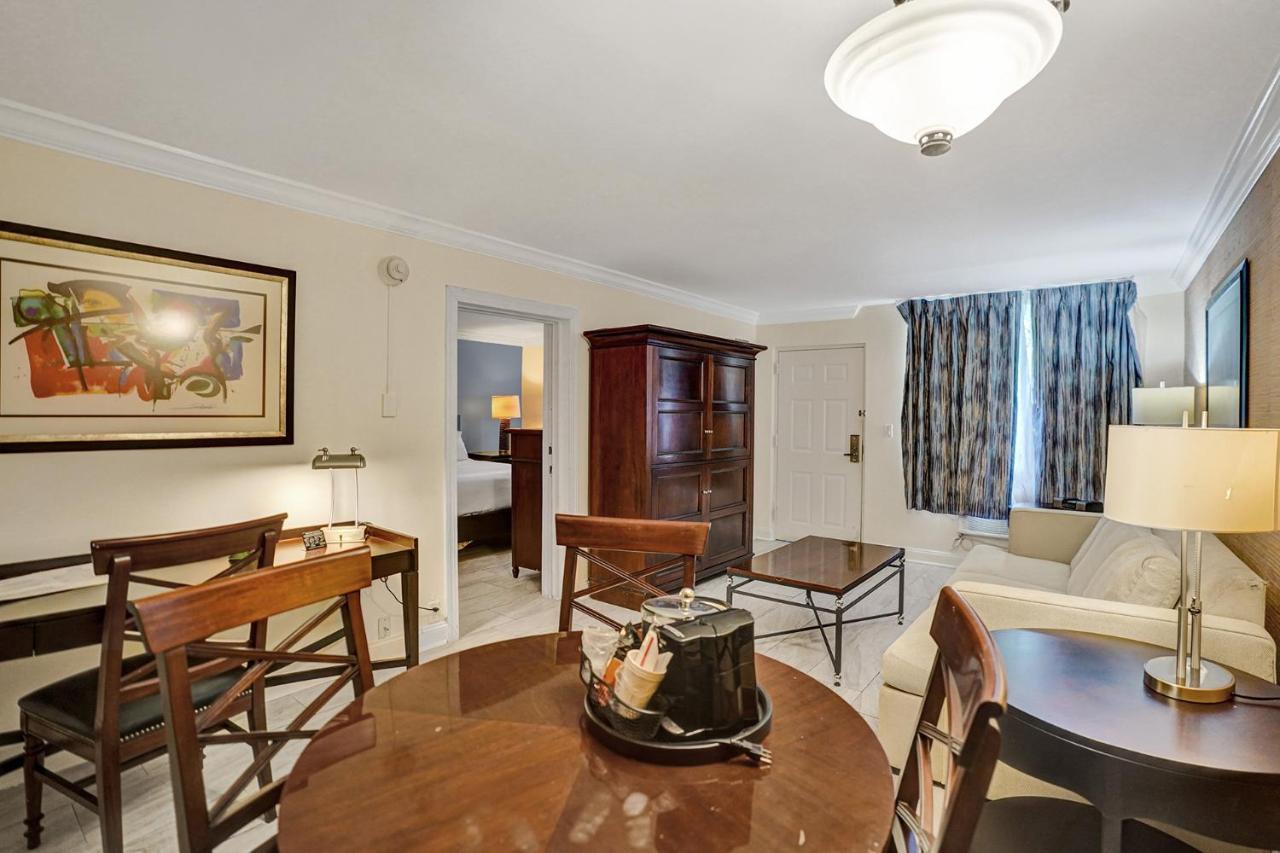 Fort Lauderdale Grand Hotel Оукланд Парк Екстериор снимка