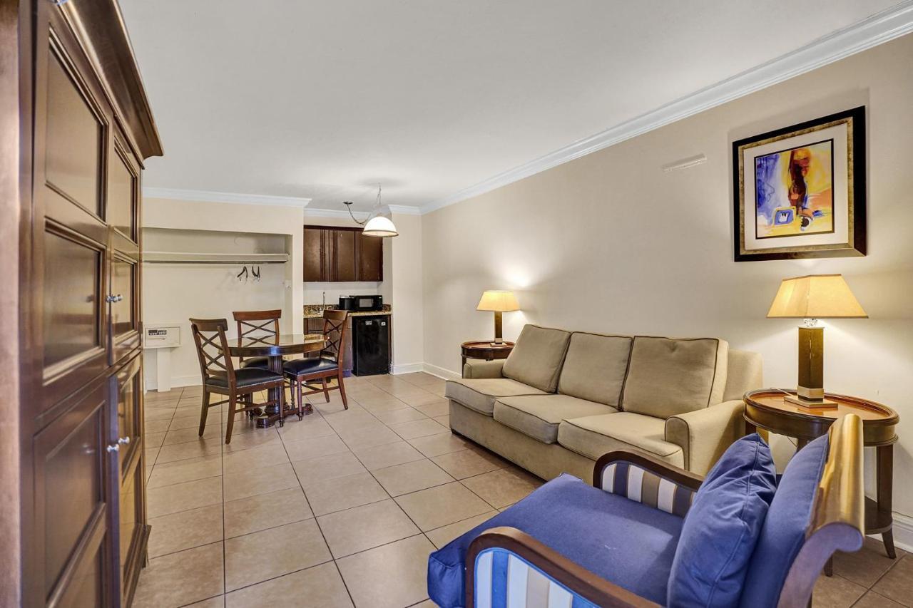 Fort Lauderdale Grand Hotel Оукланд Парк Екстериор снимка