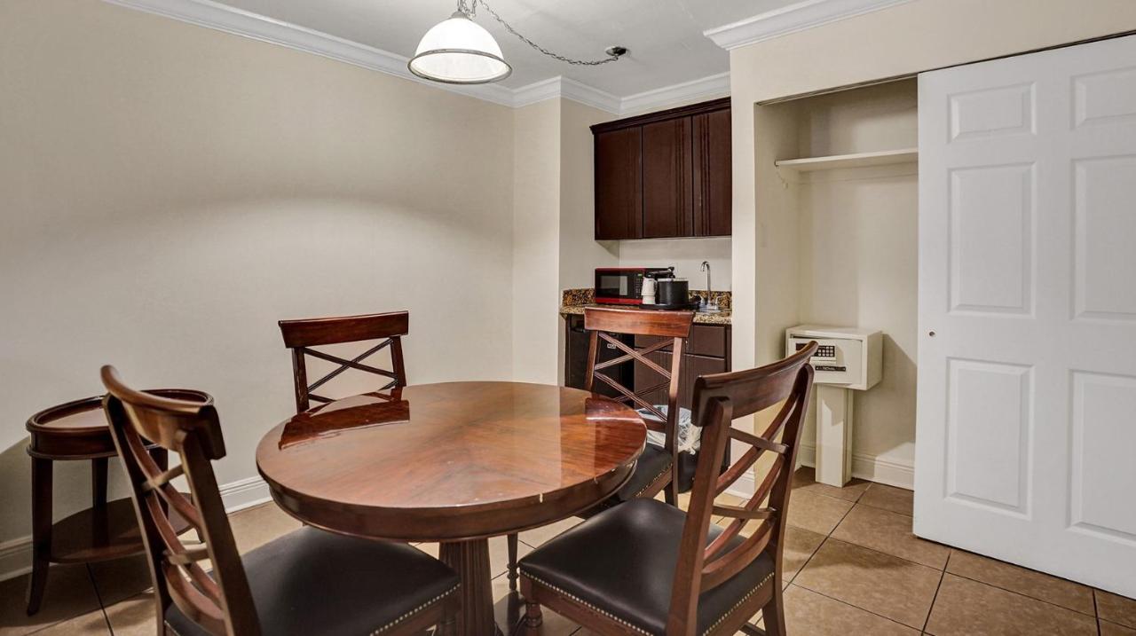 Fort Lauderdale Grand Hotel Оукланд Парк Екстериор снимка