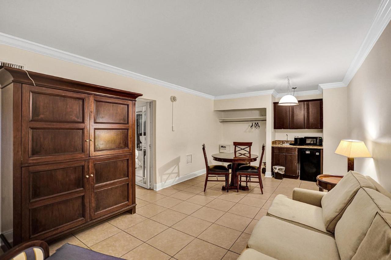 Fort Lauderdale Grand Hotel Оукланд Парк Екстериор снимка